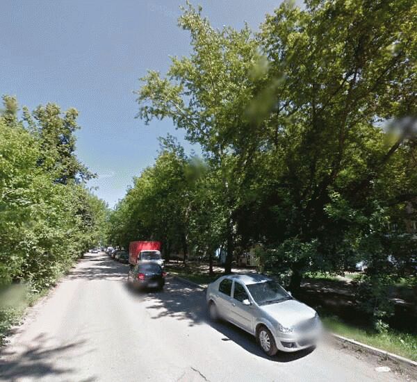 Отделение Сбербанка России по адресу ул. Бронная,  12