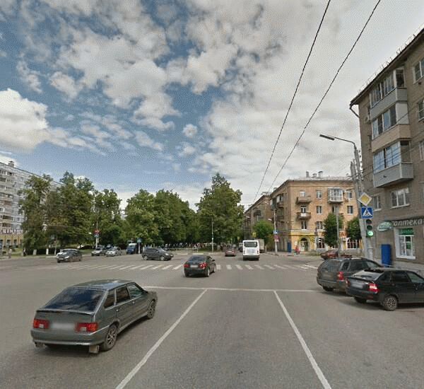 Отделение Сбербанка России по адресу ул. Есенина,  61/13